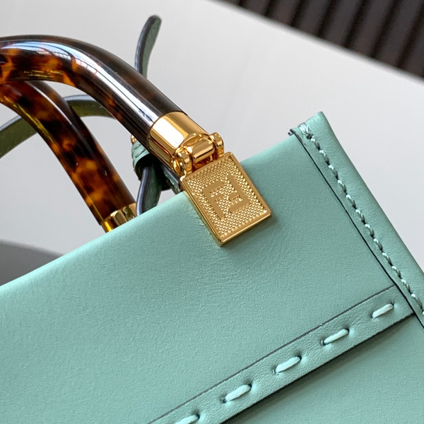 スーパーコピーブランドバッグ素材ディテール